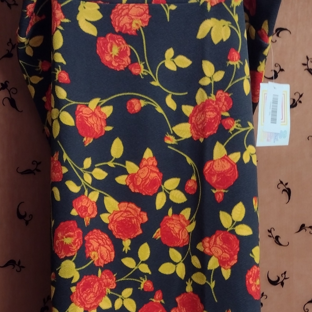 LuLa Roe skirt